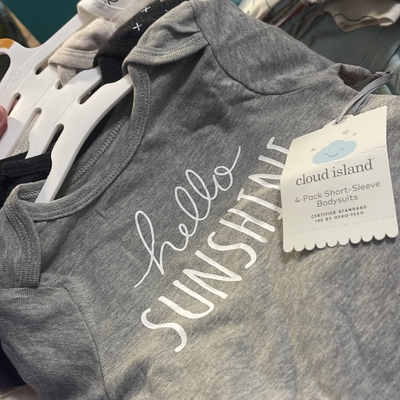 Baby 4pk Short Sleeve Bodysuit - Cloud Island™ Black/White - Picture 2 of 2